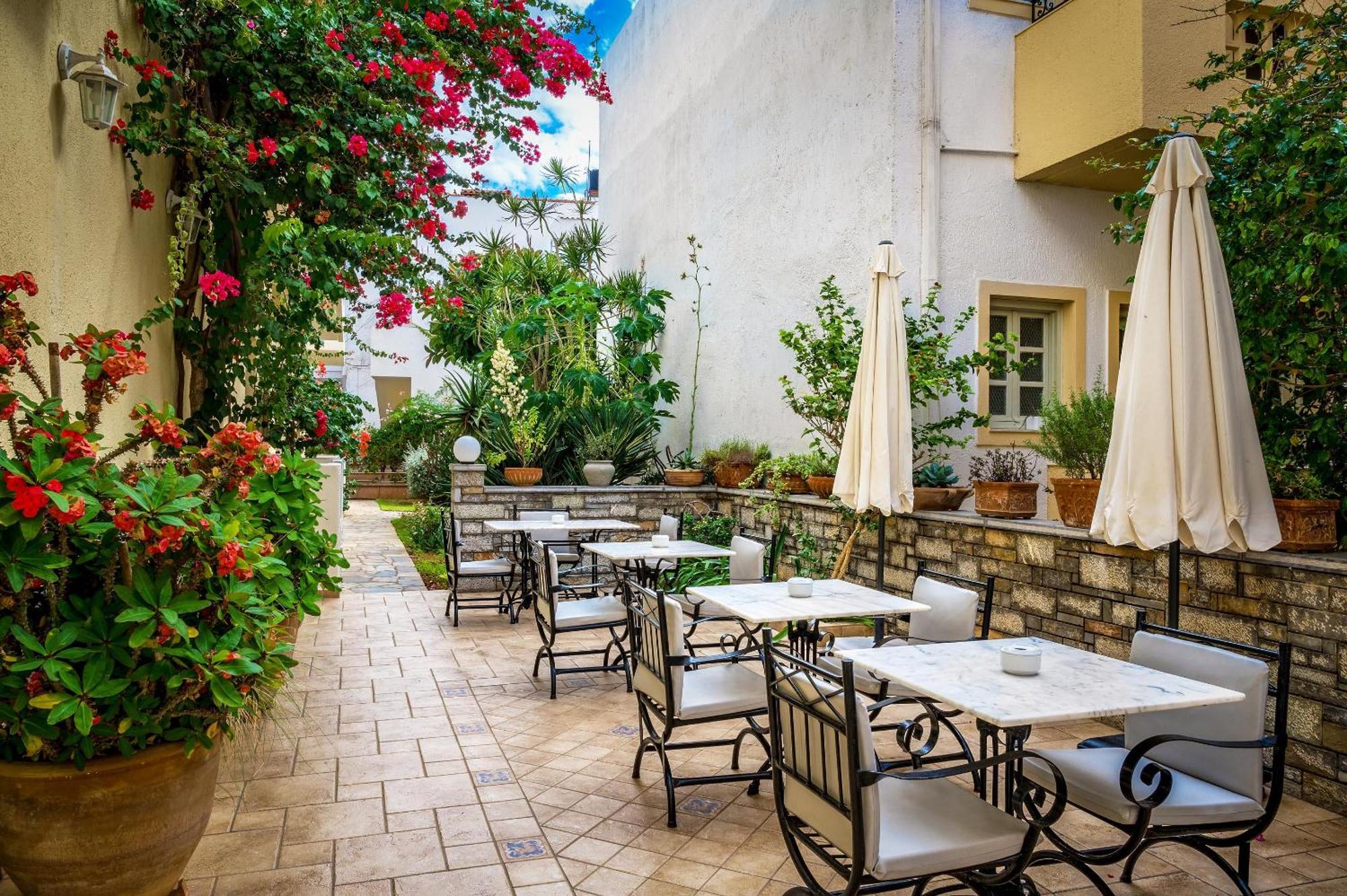 Malia Mare Hotel Exterior photo